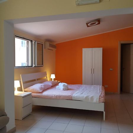 カルタニッセッタ Casa Coccinella Bed & Breakfast エクステリア 写真